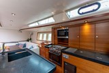 Hanse 630e galley